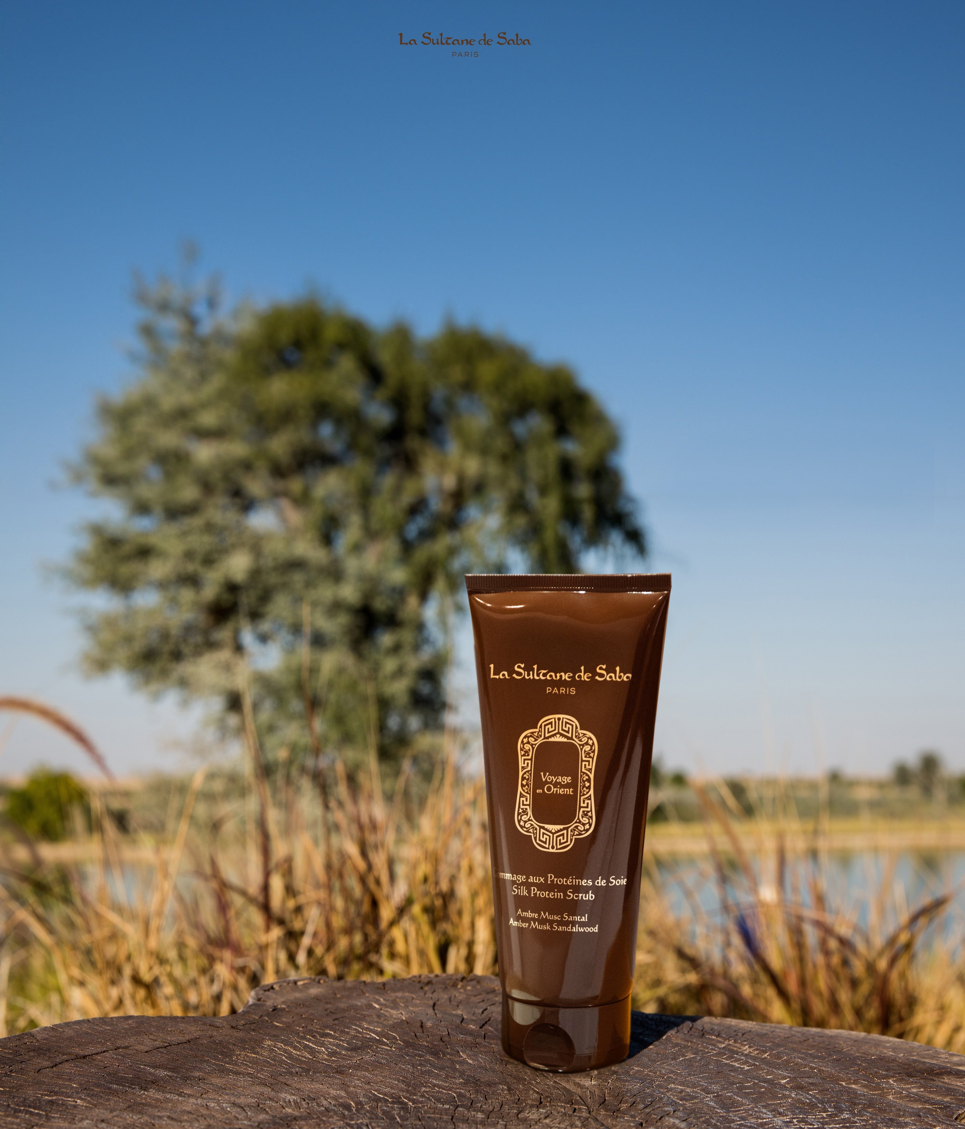Gommage protéiné de soie - Ambre musc et bois de santal - Voyage oriental