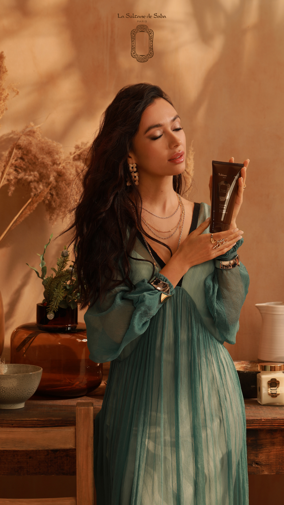 Gommage protéiné de soie - Ambre musc et bois de santal - Voyage oriental