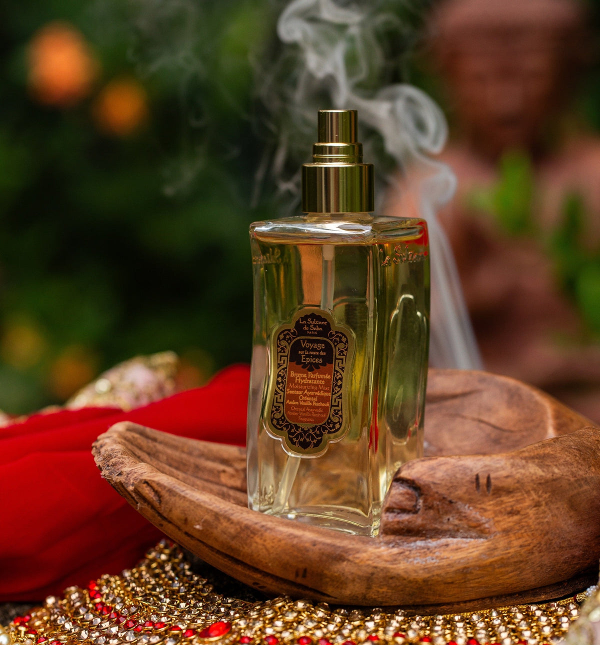 Body Mist – Ayurvedic Treatment Amber Vanilla Patchouli – Journey to the Spices Route — official lifestyle photograph