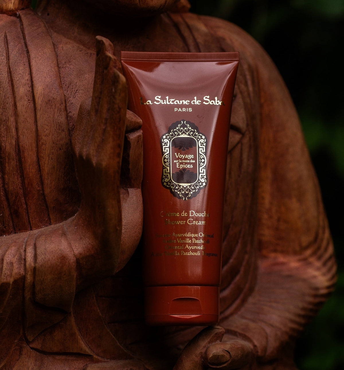 Shower Cream – Ayurvedic Treatment Amber Vanilla Patchouli – Journey to the Spices Route — official lifestyle photograph